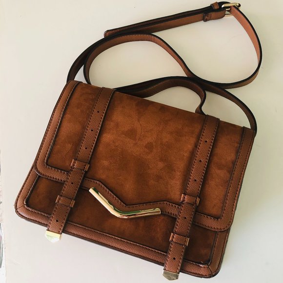 ASOS Handbags - ASOS DESIGN Classic Crossbody/Satchel in Cognac Suede